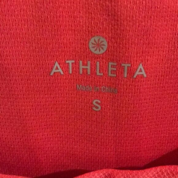 ✨Athleta Wick-it Run Tunic, coral - Picture 3 of 6